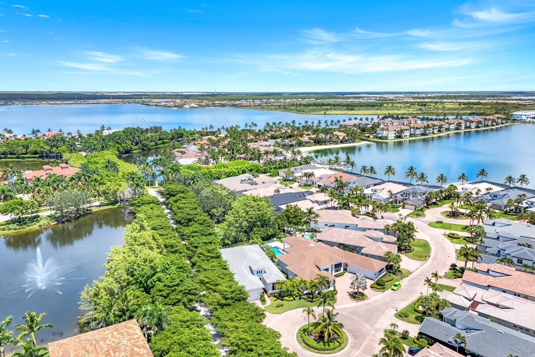 18282 Via Caprini Dr, Miromar Lakes, FL 33913