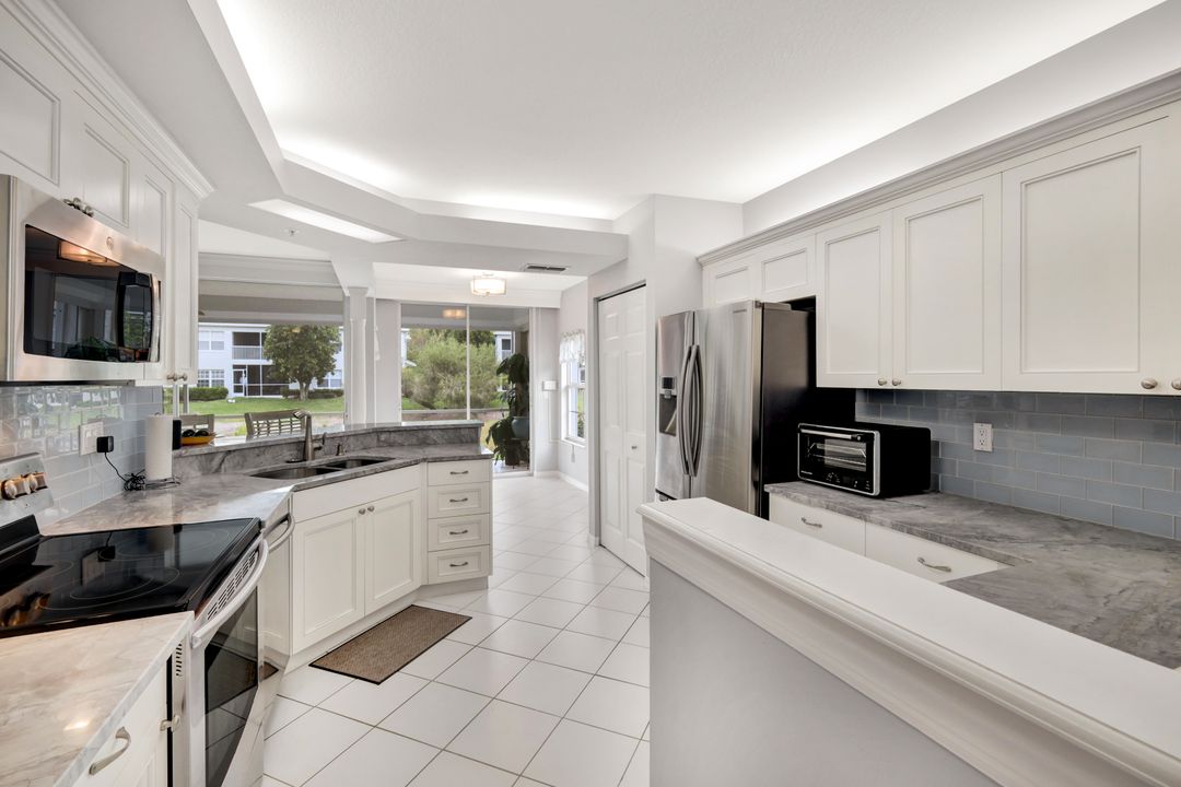 6895 Rain Lily Rd Apt 103 ##103, Naples, FL 34109