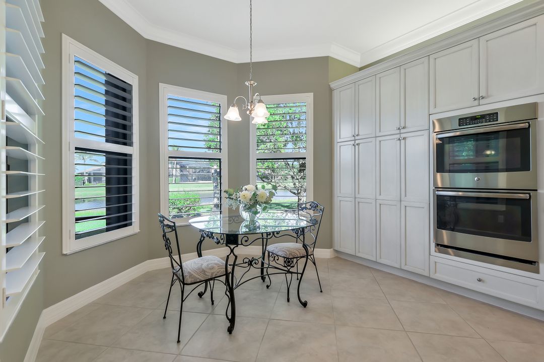3384 Atlantic Cir, Naples, FL 34119