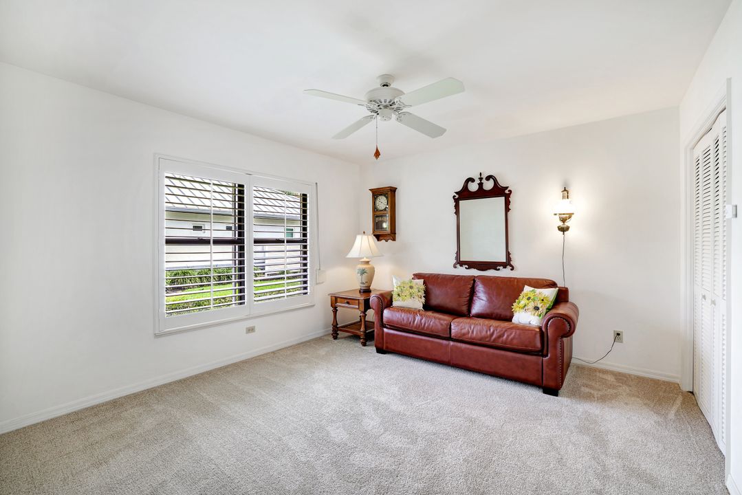 2007 Duke Dr, Naples, FL 34110