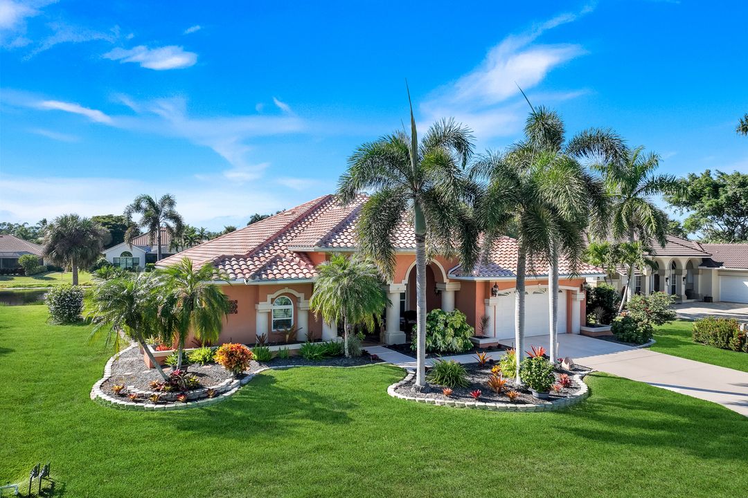 28071 Winthrop Cir, Bonita Springs, FL 34134