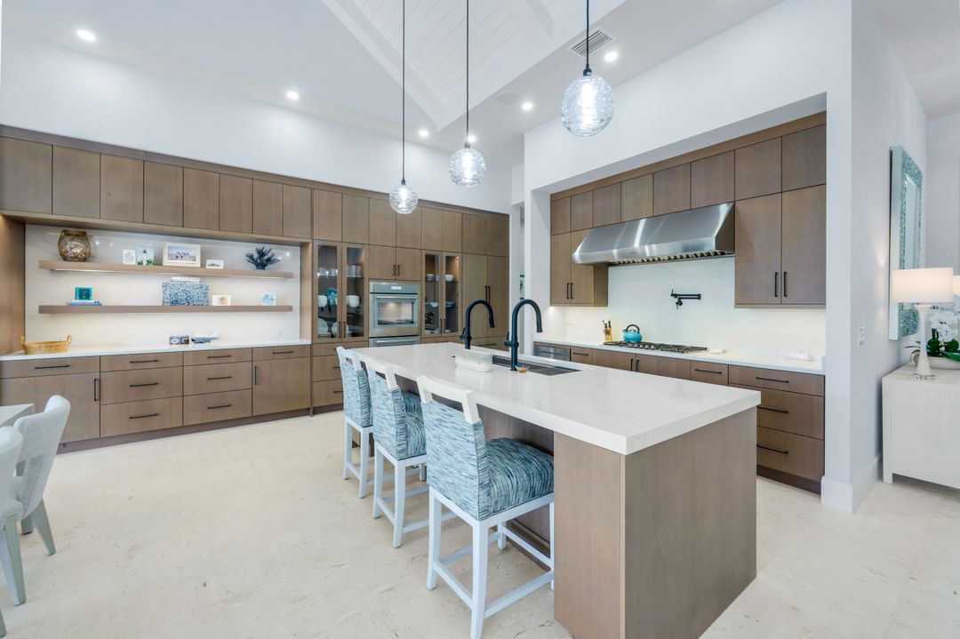 2319 Wulfert Rd, Sanibel, FL 33957