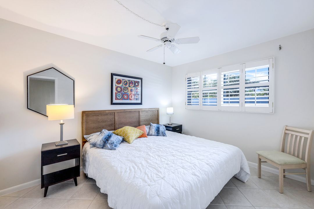 4200 Belair Ln #111, Naples, FL 34103