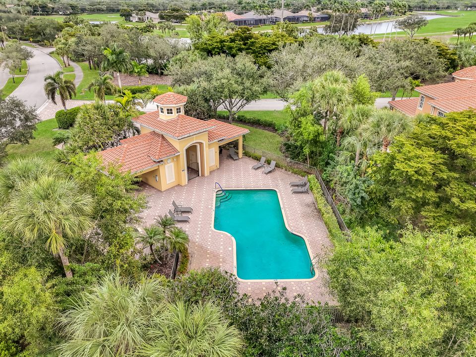 18530 Sandalwood Pointe #102, Fort Myers, FL 33908