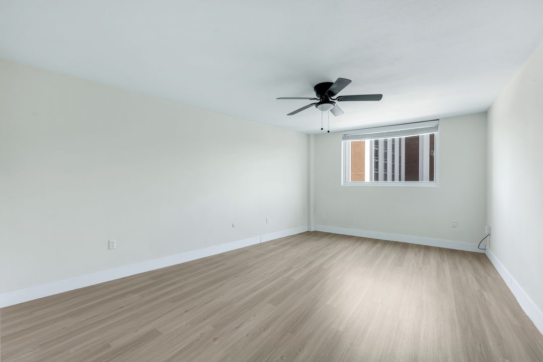20 W Lucerne Cir #515, Orlando, FL 32801