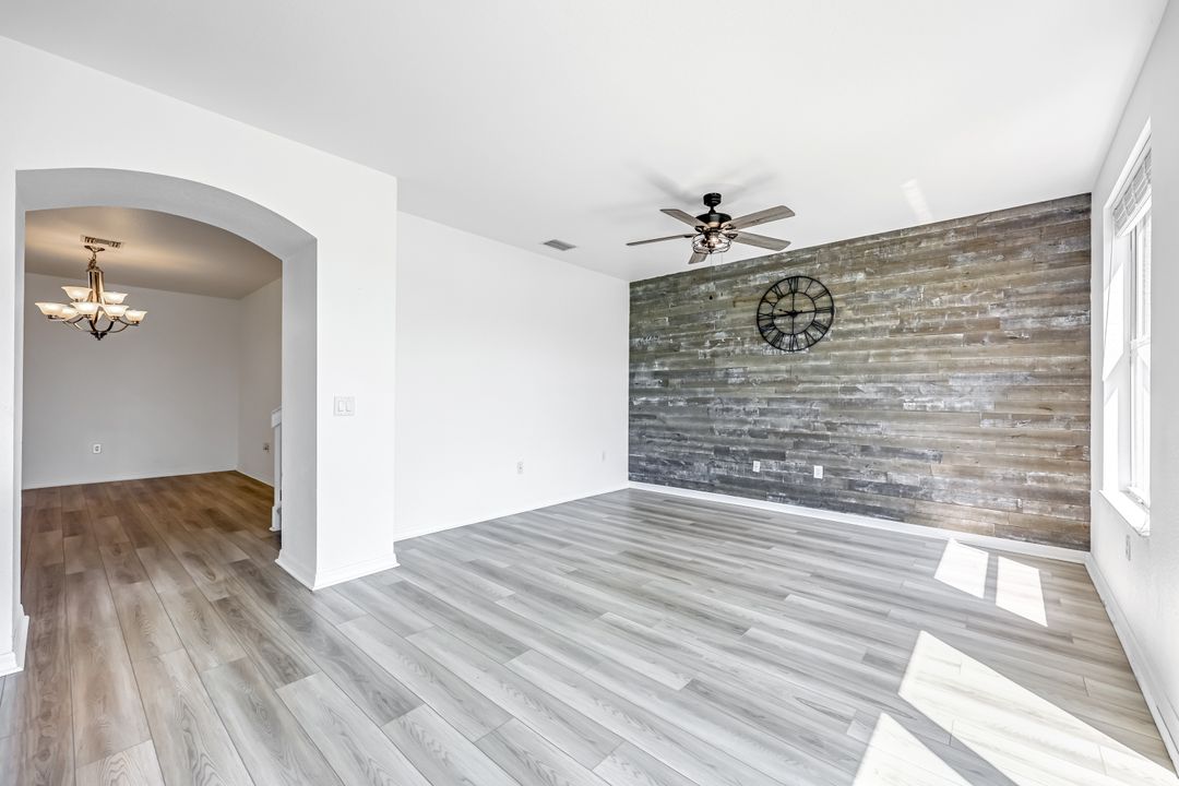 9820 Springlake Cir, Estero, FL 33928