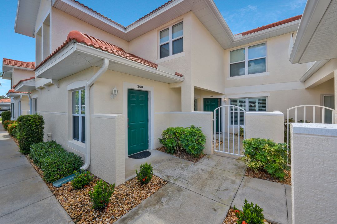 5440 Worthington Ln #103, Naples, FL 34110