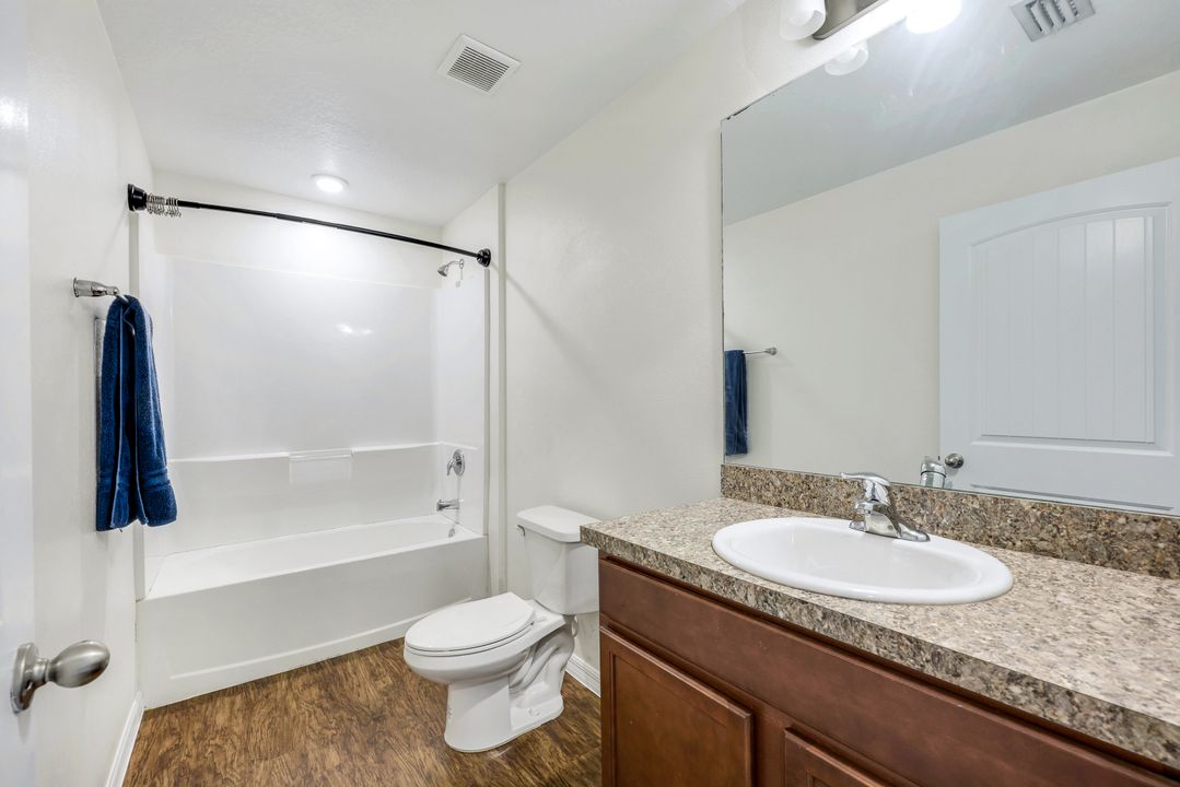 1205 SW 32nd Terrace, Cape Coral, FL 33914