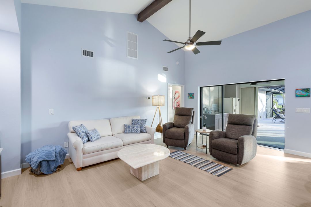 11841 Princess Grace Ct, Cape Coral, FL 33991