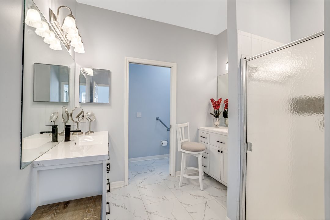 795 Crossfield Cir, Naples, FL 34104