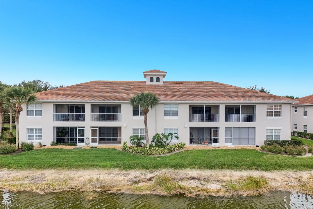 3029 Driftwood Way #3305, Naples, FL 34109