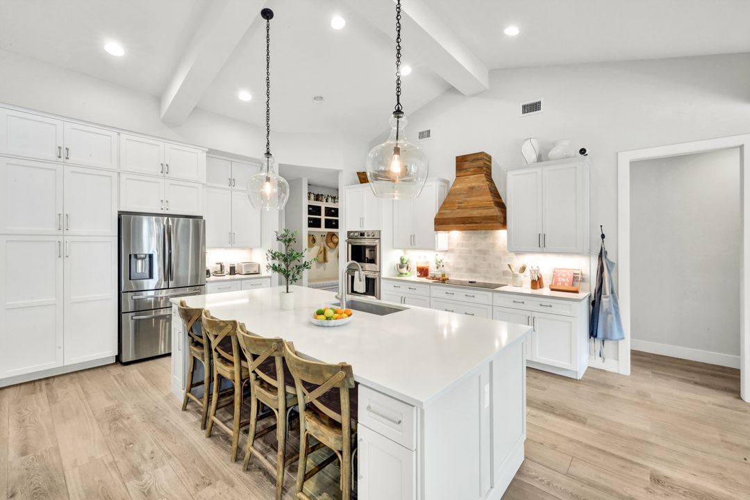 3700 11th Ave SW, Naples, FL 34117