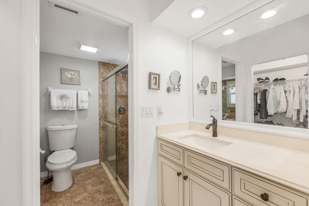 4616 SE 5th Pl #107, Cape Coral, FL 33904