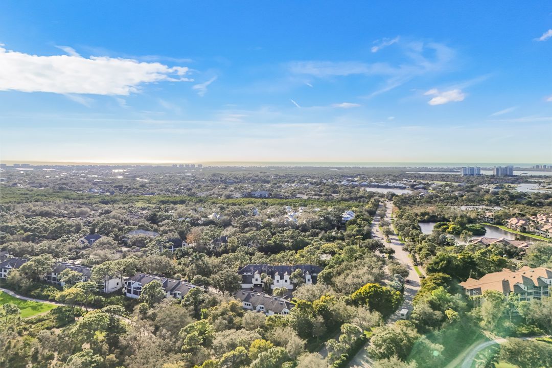 27100 Oakwood Lake Dr, Bonita Springs, FL 34134