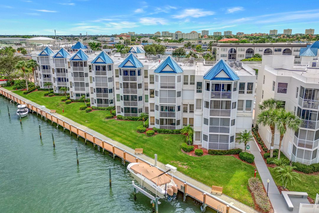 991 N Barfield Dr #205, Marco Island, FL 34145