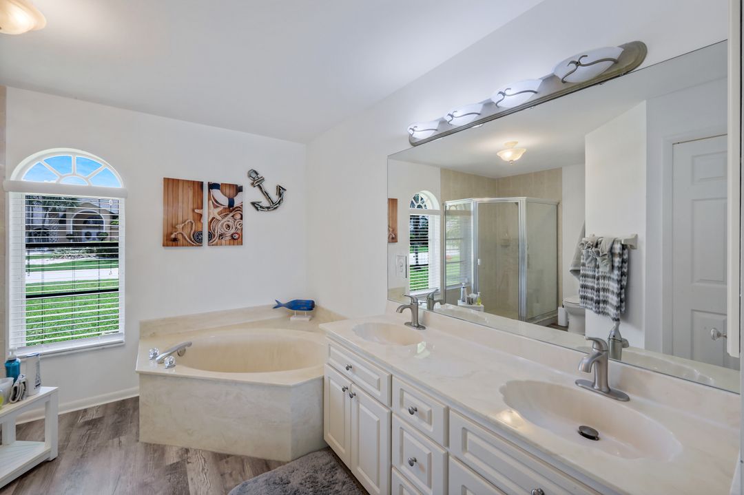 2526 SE 19th Pl, Cape Coral, FL 33904