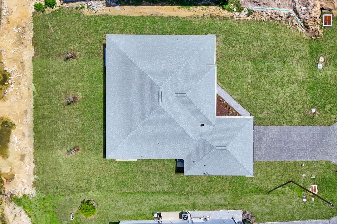 1517 NE 23rd St, Cape Coral, FL 33909