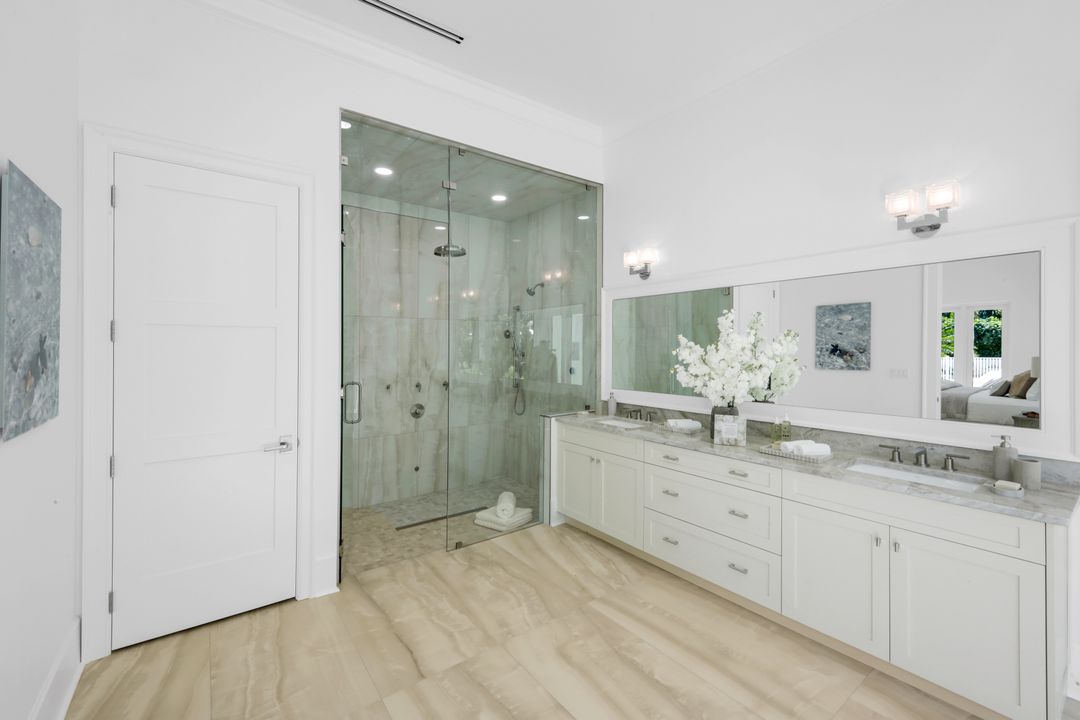 3136 Ravenna Ave, Naples, FL 34120