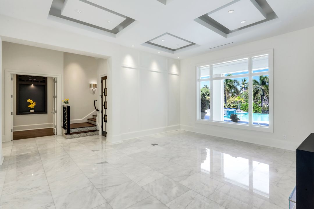 605 Galleon Dr, Naples, FL 34102