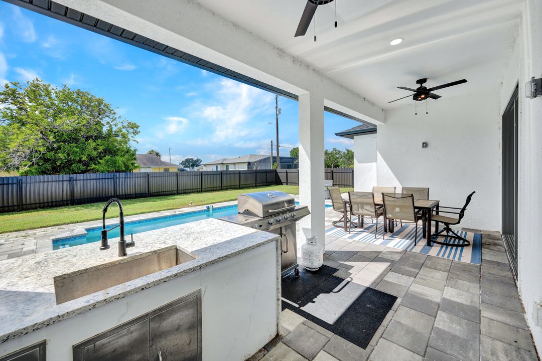 636 NE 8th Terrace, Cape Coral, FL 33909