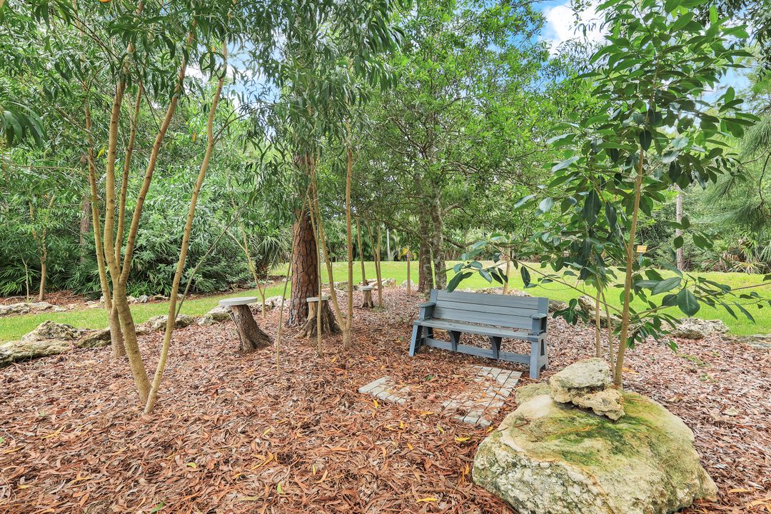 15362 Old Pine Ct, Fort Myers, FL 33912