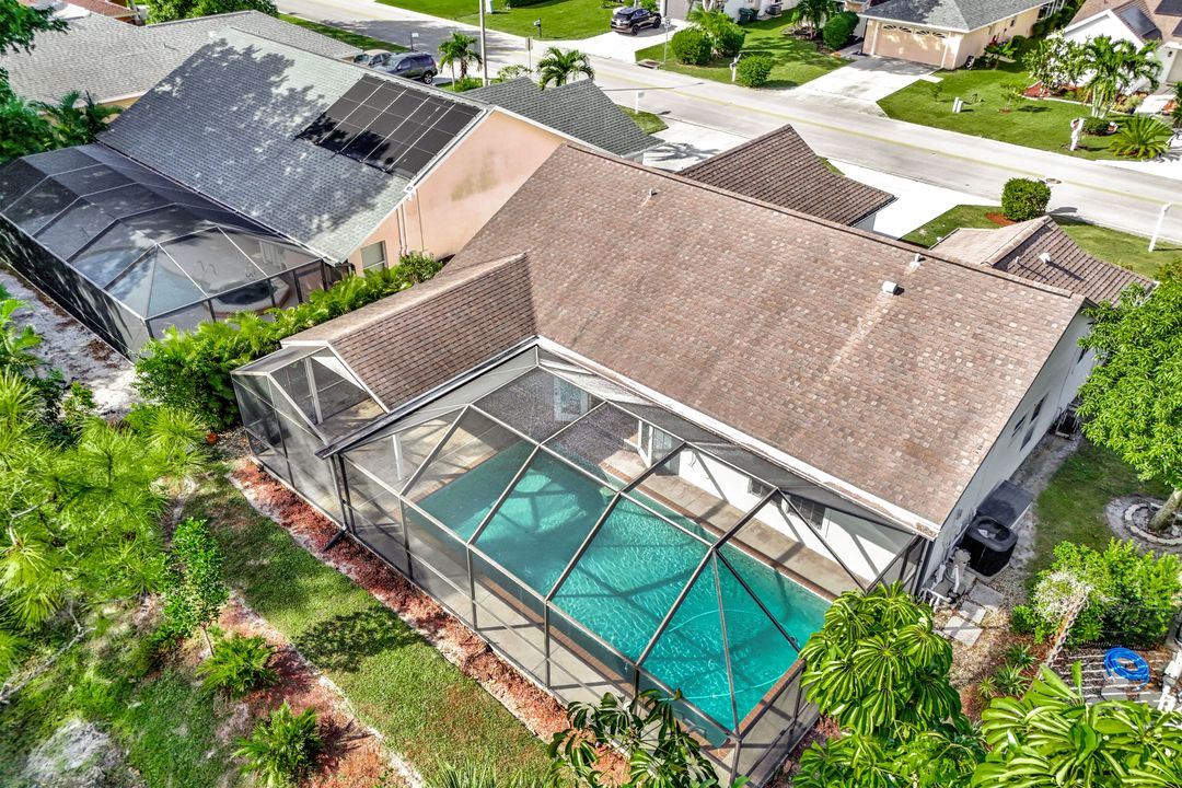 3650 Kent Dr, Naples, FL 34112