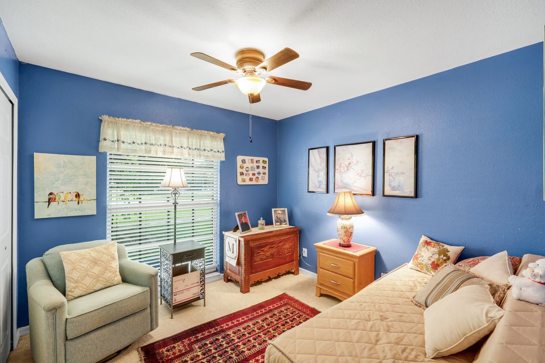 954 Jolly Rd, North Fort Myers, FL 33903