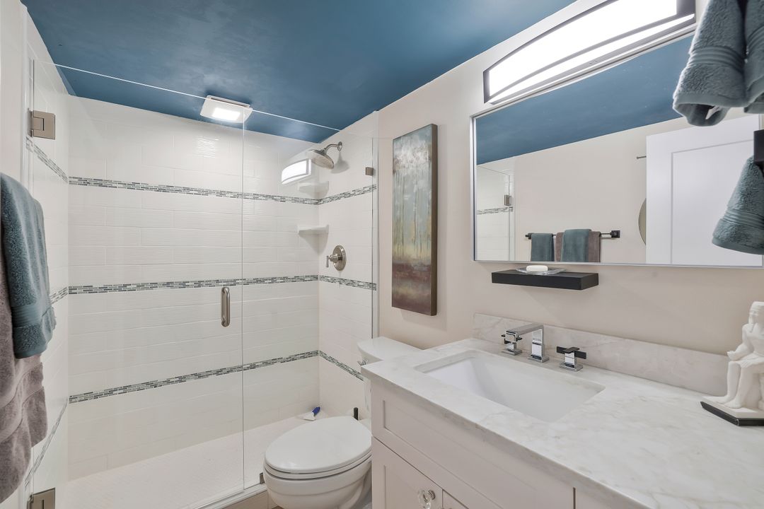 683 12th Ave S #683, Naples, FL 34102