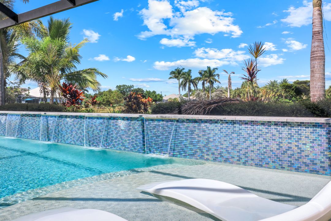 5798 Anegada Dr, Naples, FL 34113