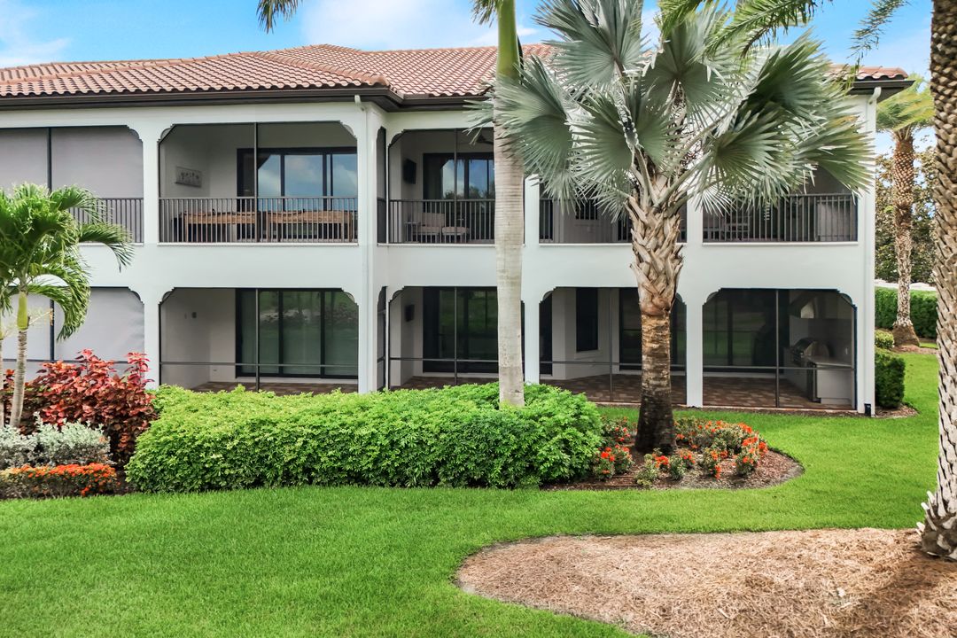 16358 Corsica Way #201, Naples, FL 34110