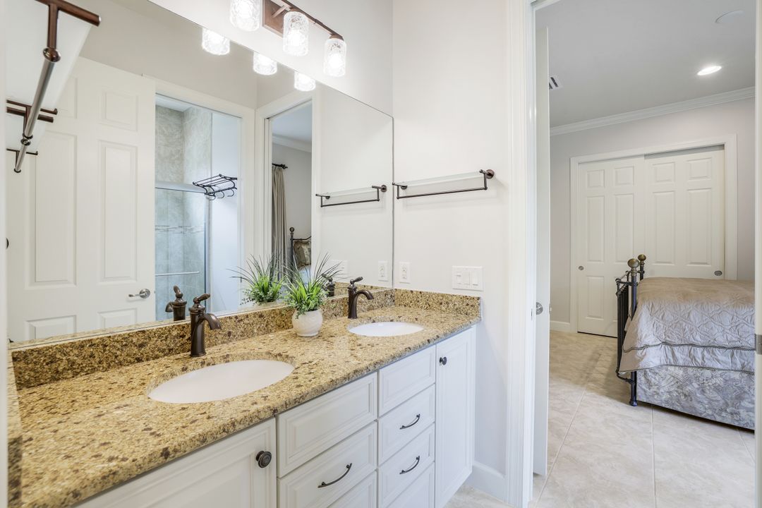 9266 Quarry Dr, Naples, FL 34120
