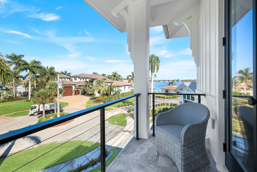 1451 Salvadore Ct, Marco Island, FL 34145