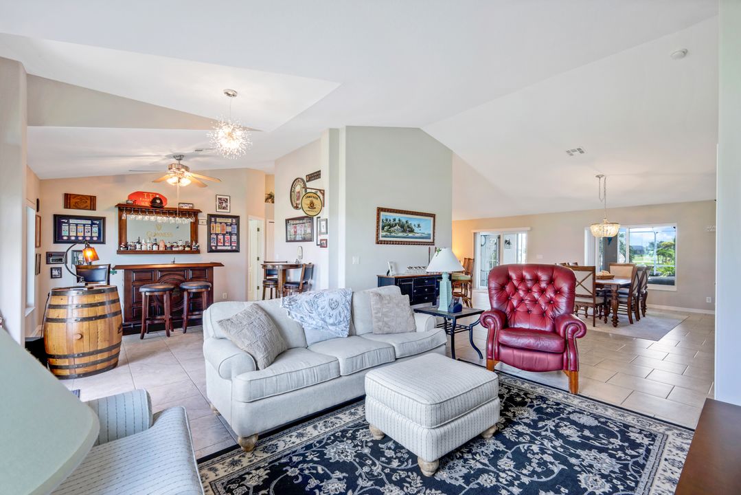 2847 NW 46th Pl, Cape Coral, FL 33993