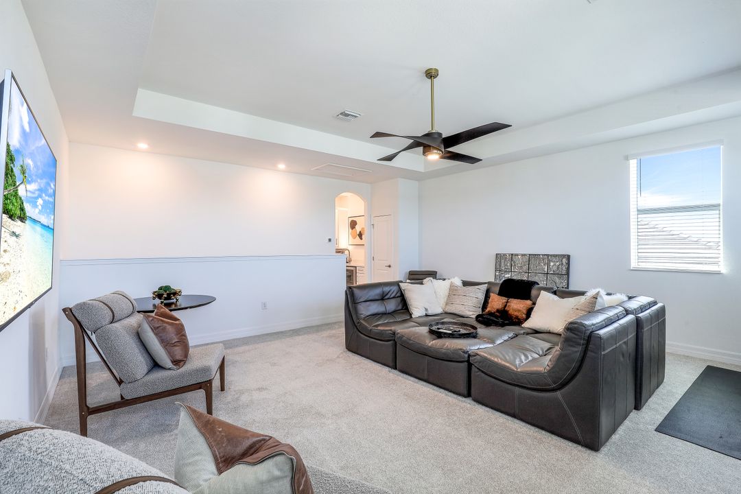 14187 Blue Bay Cir, Fort Myers, FL 33913