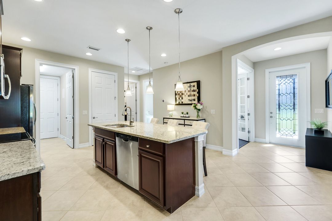 11087 St. Roman Way, Bonita Springs, FL 34135