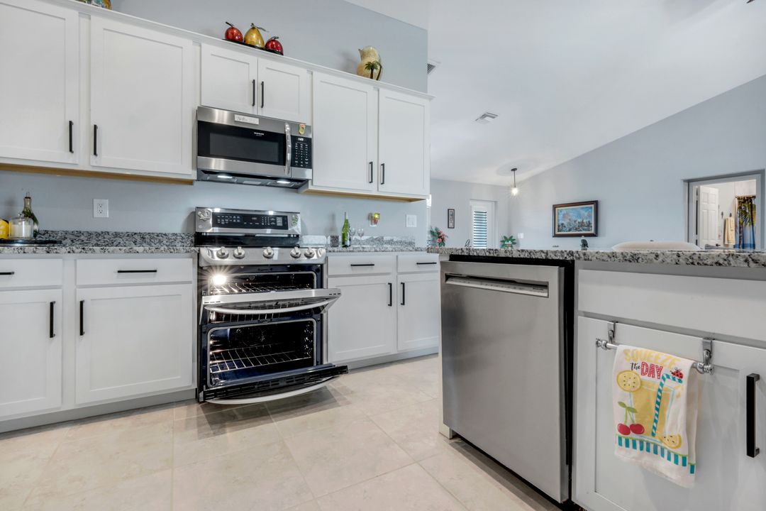 4317 NW 34th Ln, Cape Coral, FL 33993