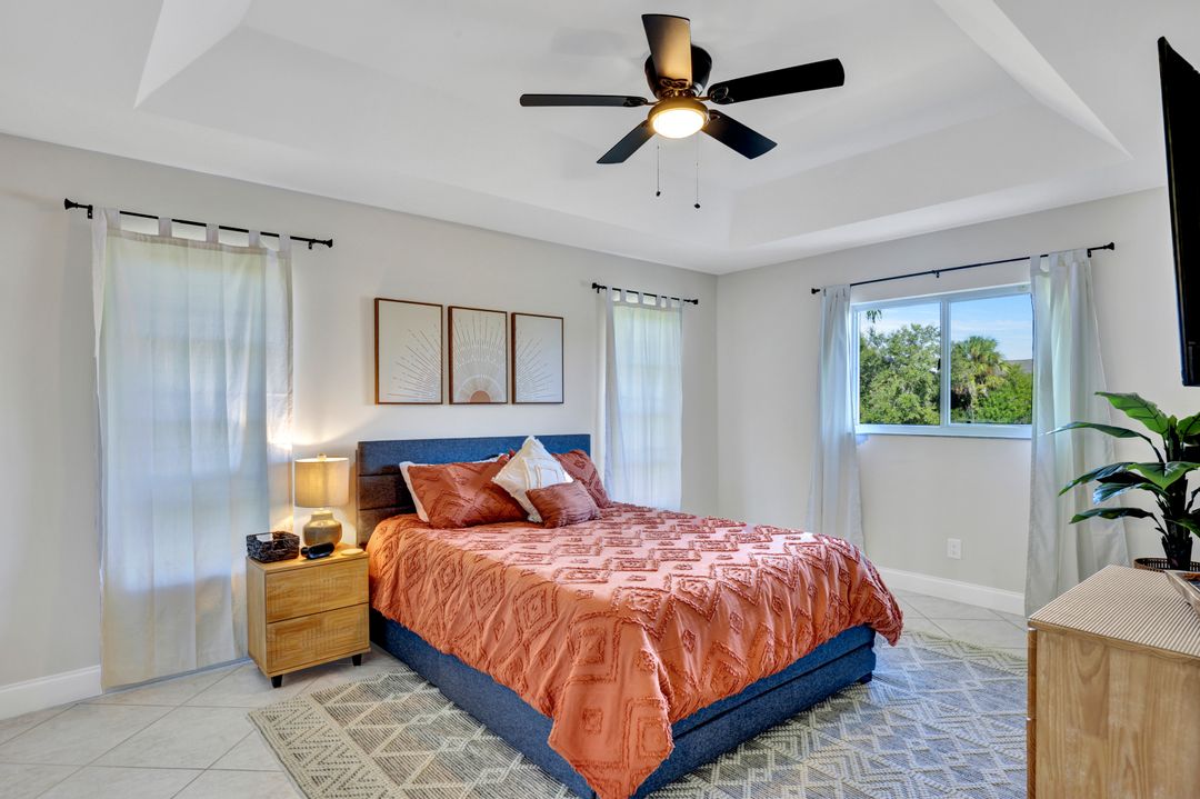 213 SE 20th Ct, Cape Coral, FL 33990