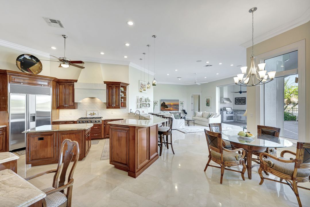 8728 Purslane Dr, Naples, FL 34109