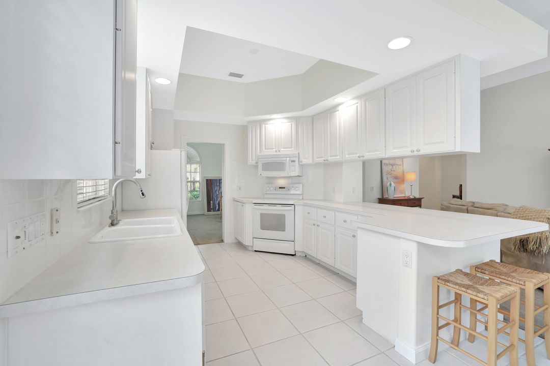 2831 Jude Is Wy, Naples, FL 34119