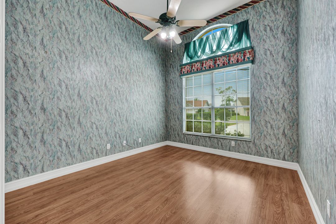 440 Henley Dr, Naples, FL 34104