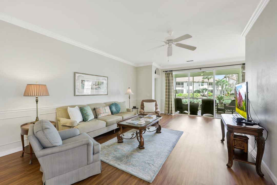 2180 Hawksridge Dr #2002, Naples, FL 34105