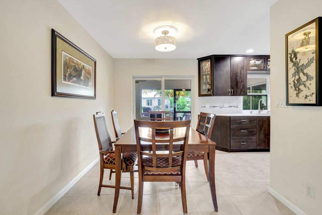 27065 Belle Rio Dr, Bonita Springs, FL 34135