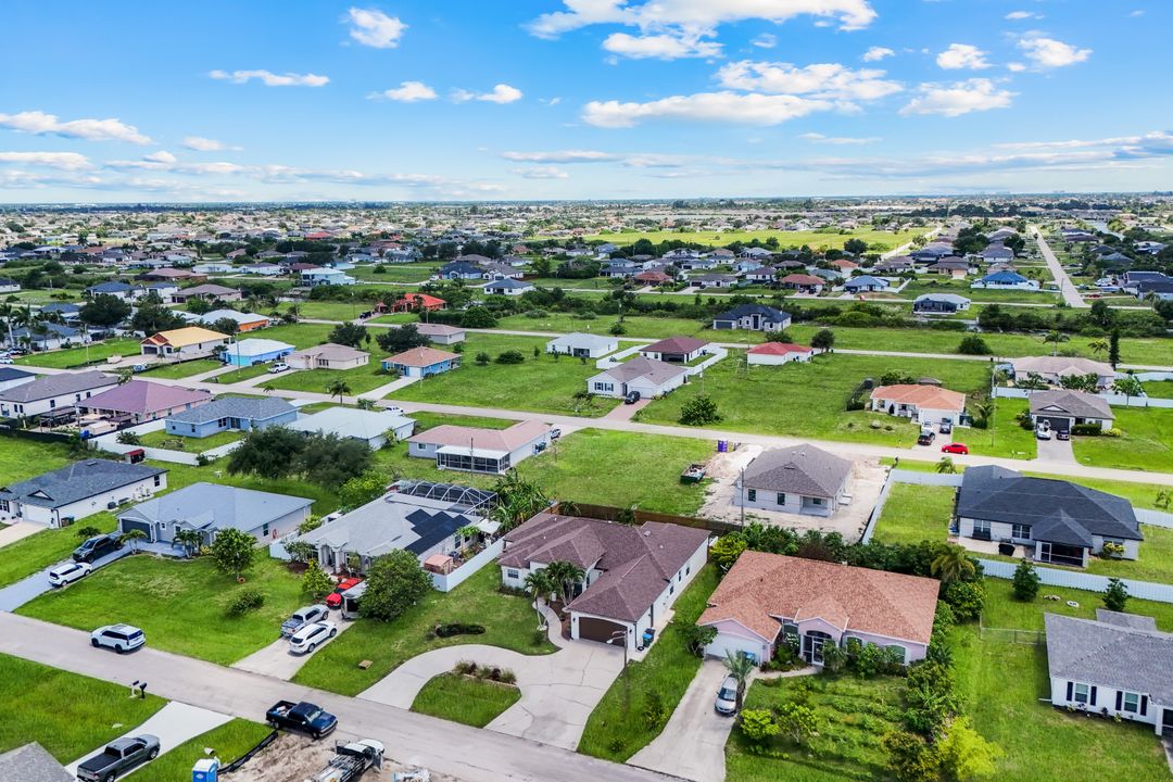 1130 NW 14th Terrace, Cape Coral, FL 33993