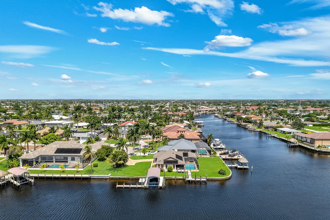 101 SW 50th St, Cape Coral, FL 33914