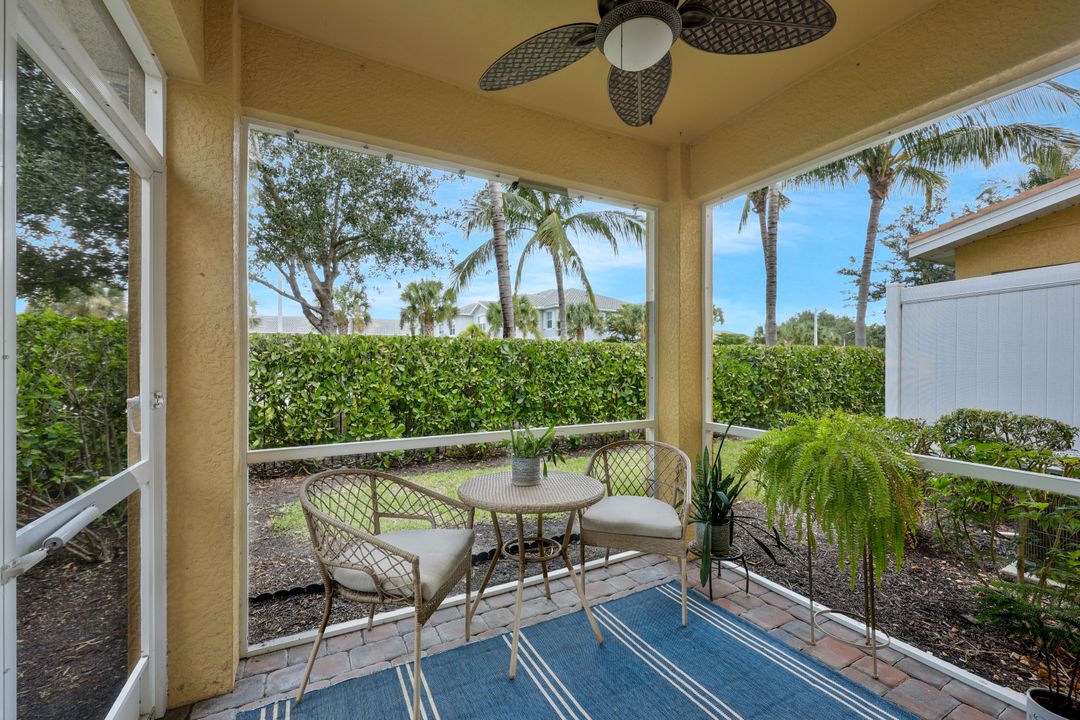12111 Mahogany Cove St, Fort Myers, FL 33913