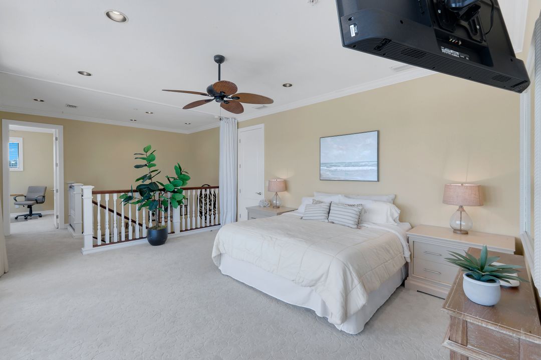 20301 Barefoot Ski Blvd, Estero, FL 33928