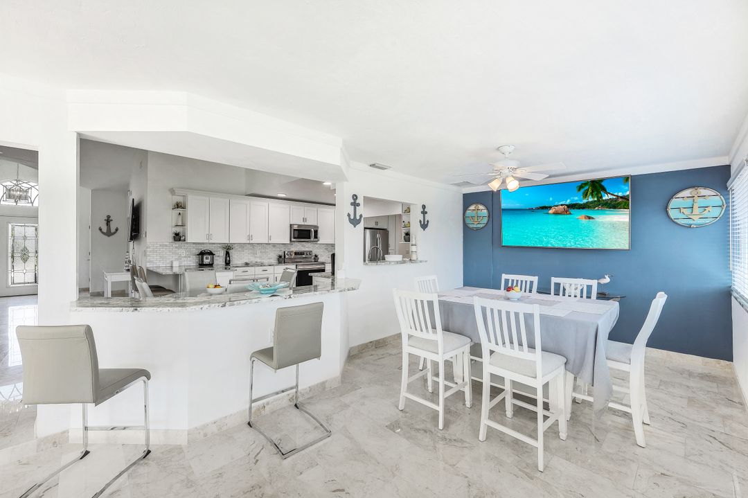 398 Wales Ct, Marco Island, FL 34145