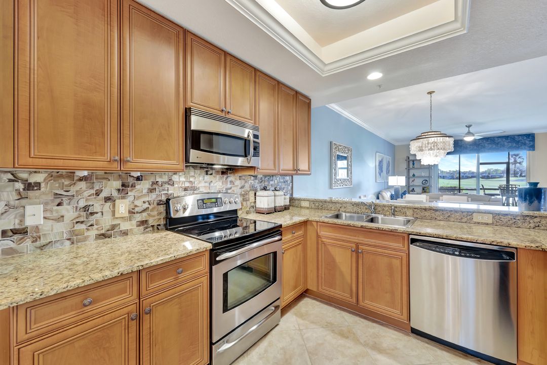 10270 Heritage Bay Blvd #3413, Naples, FL 34120