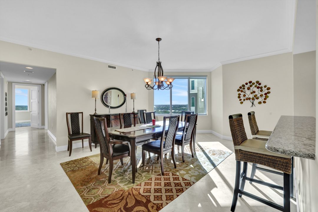 265 Indies Way #904, Naples, FL 34110