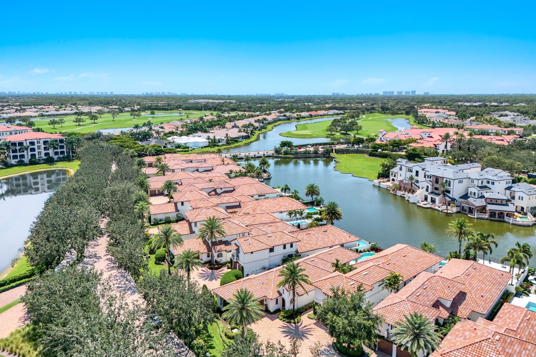 16484 Talis Park Dr, Naples, FL 34110